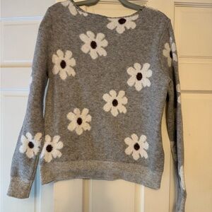 Chic Gray Floral Sweater